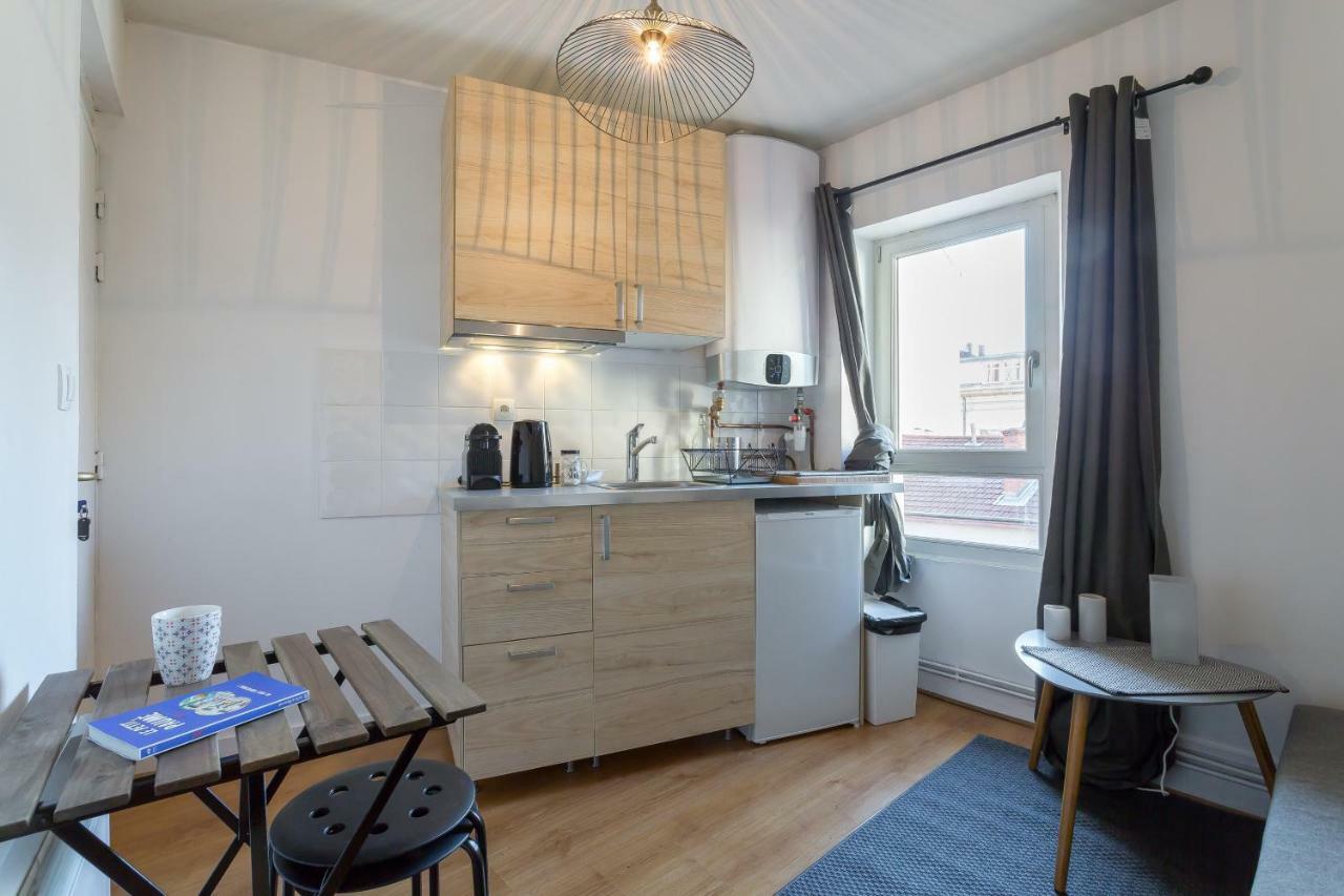 Cocon Des Artistes Apartamento Lyon Exterior foto
